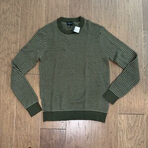 NWT! Club Monaco Green and Cream Striped Crewneck Sweater